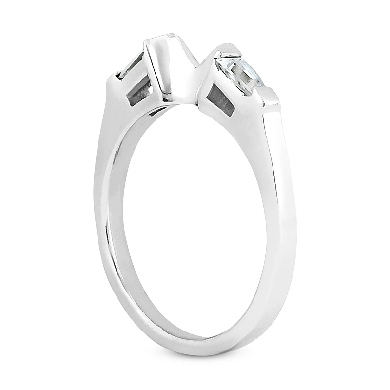 Thin 18K White Gold Diamond Engagement Wedding Ring 0.14ct 4 Thin 18K White Gold Diamond Engagement Wedding Ring 0.14ct - Image 4