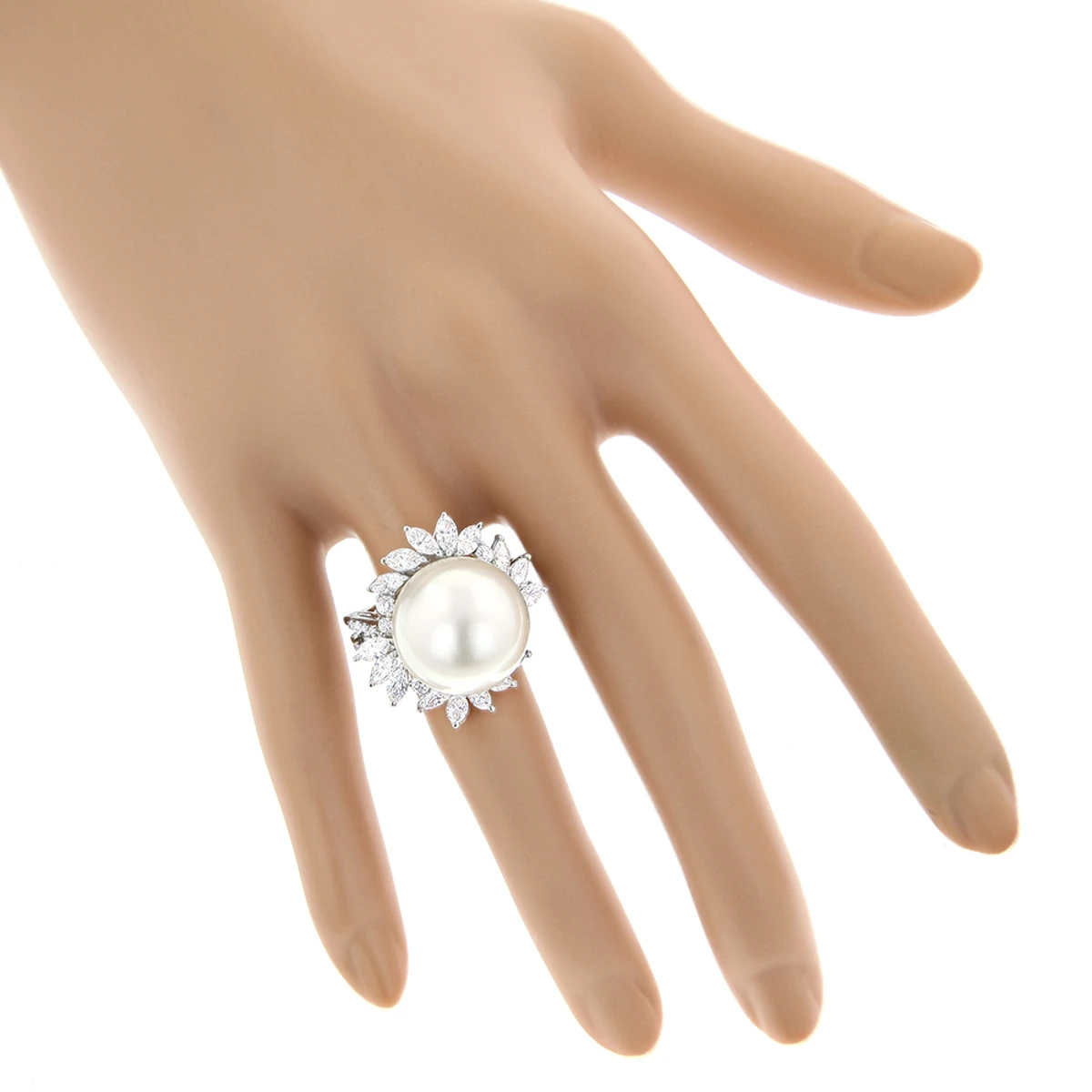 18K White Gold Ladies Pearl & Marquise Diamond Ring For Women 2.92ct 3 18K White Gold Ladies Pearl & Marquise Diamond Ring For Women 2.92ct - Image 3