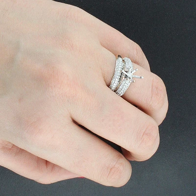 18K White Gold Pave Diamond Engagement Ring Set 0.94ct 3 18K White Gold Pave Diamond Engagement Ring Set 0.94ct - Image 3