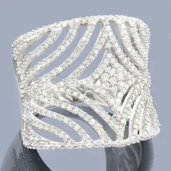 Designer 14K White Gold Cut-Out Diamond Ring 1.40